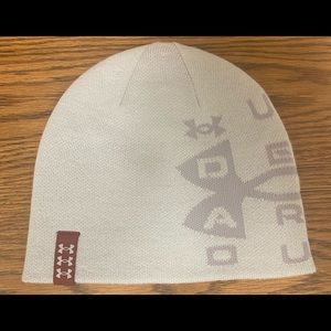 Under Armour beanie